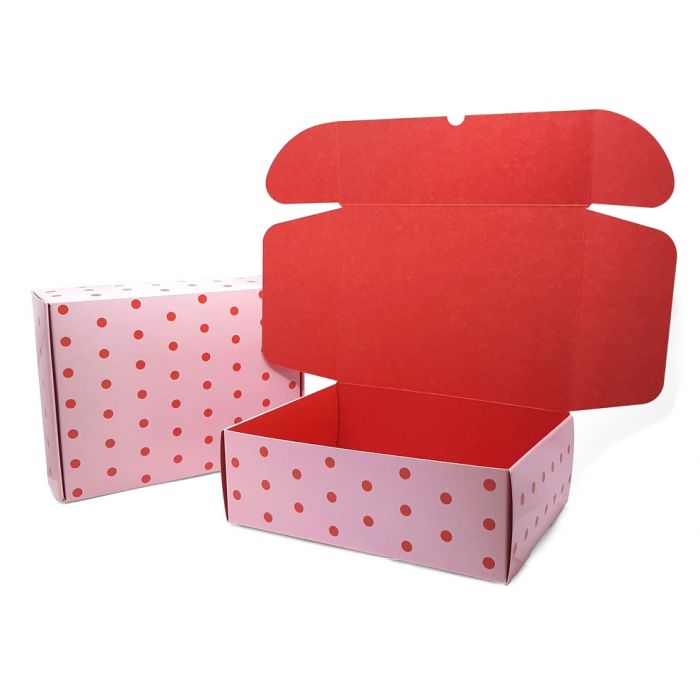 pink red polka dot gift boxes